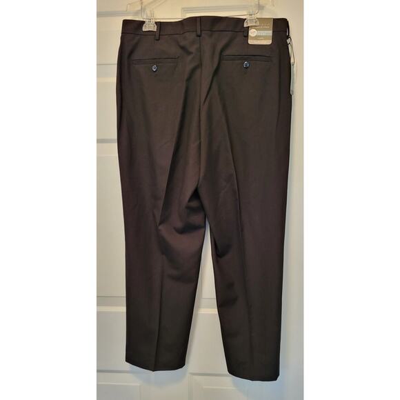 $75 Van Heusen Men's Flex Straight Fit Flat Front Pant, Black, 36W x 29L - Picture 6 of 15